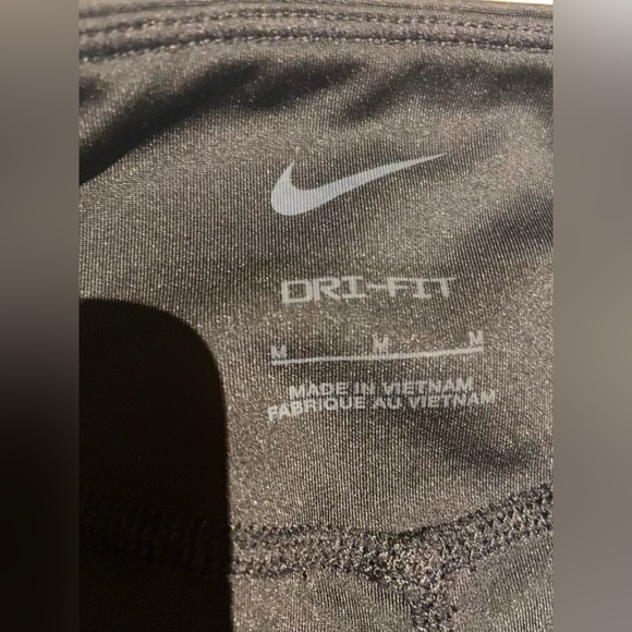 Girl’s Nike Dri-Fit Black Tights, Size Medium - Picture 3 of 4